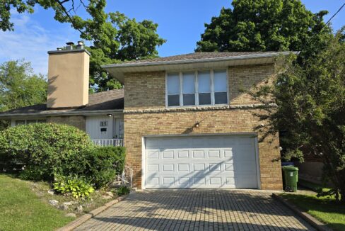 Toronto Home for Lease on Northolt Crt. Presented by Dawna Borg, Broker at RE/MAX Premier Inc., (416)987-8000