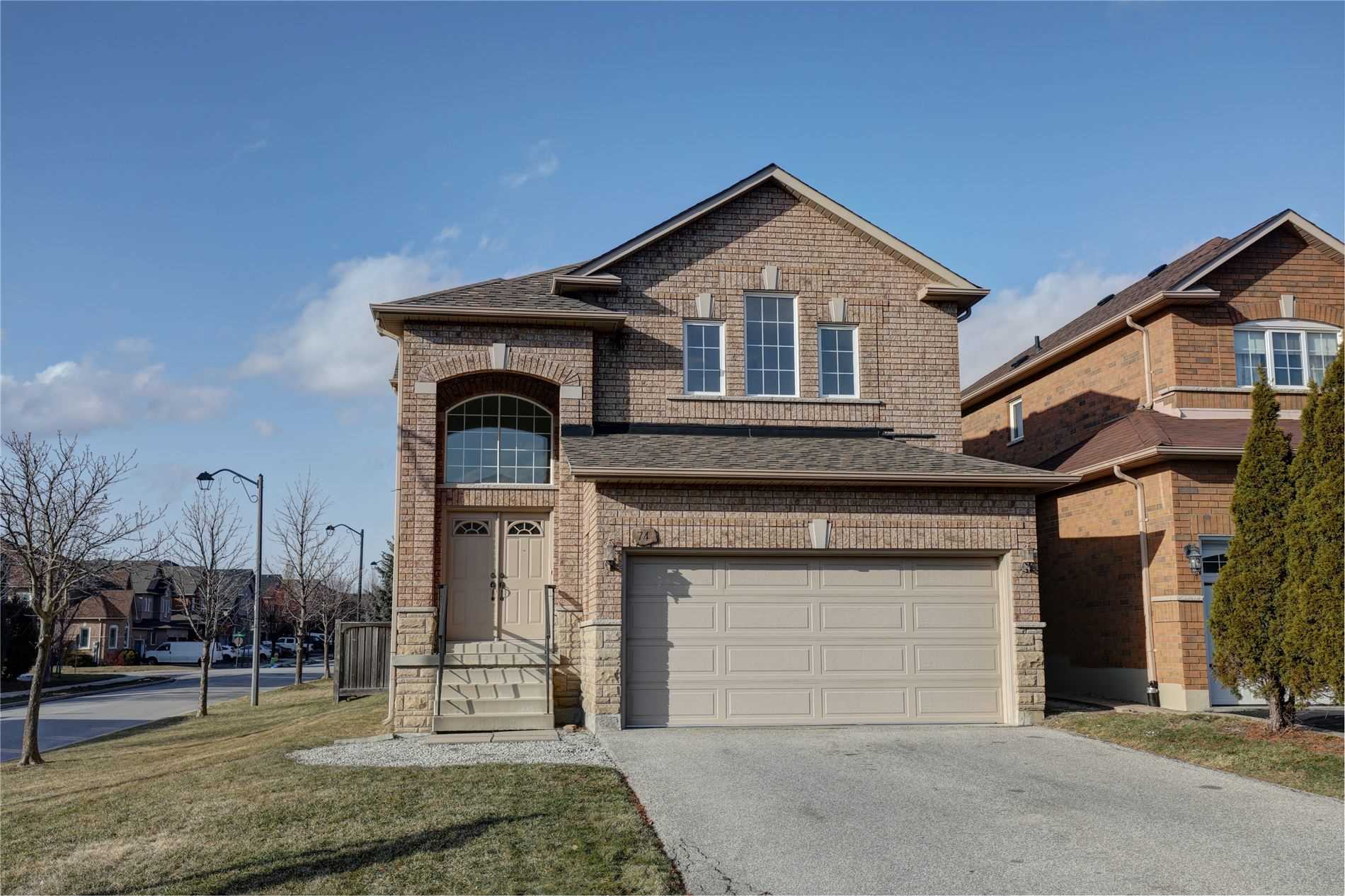 SOLD- 3 Bedroom Detached Home in Sonoma Heights on Crown Cres. in Woodbridge