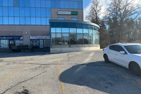 Office Space for Lease at 8077 Islington Ave. Suite 105 in Vaughan. Presented by Dawna Borg, Broker at RE/MAX Premier Inc., (416) 987-8000