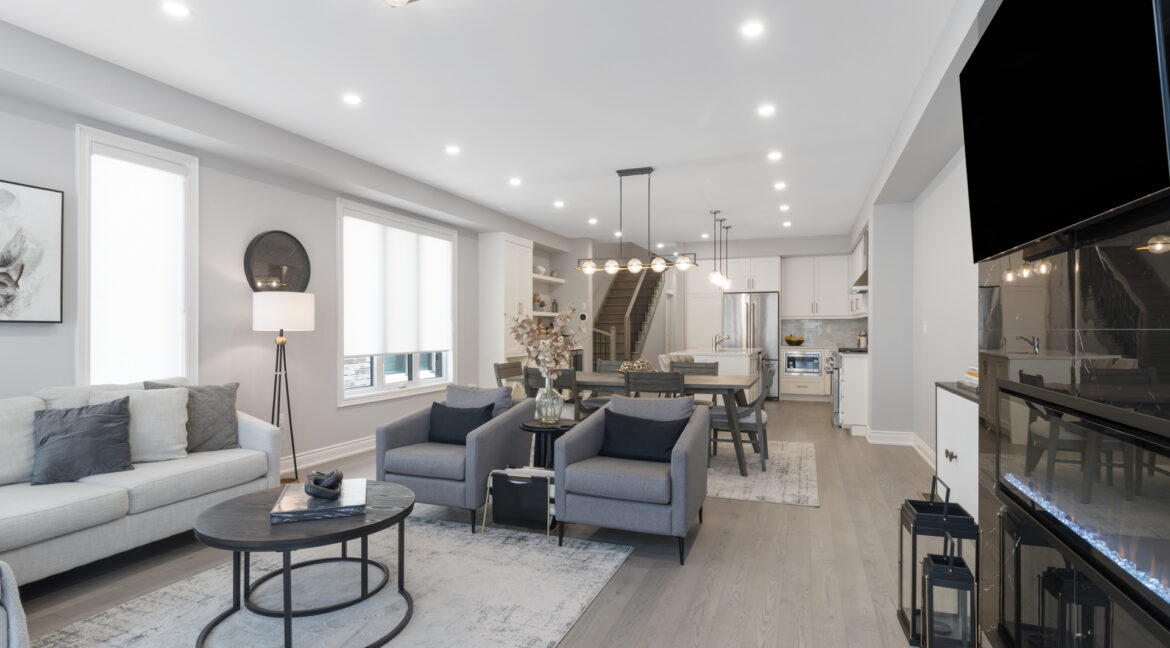 52_Montrose_Blvd_034