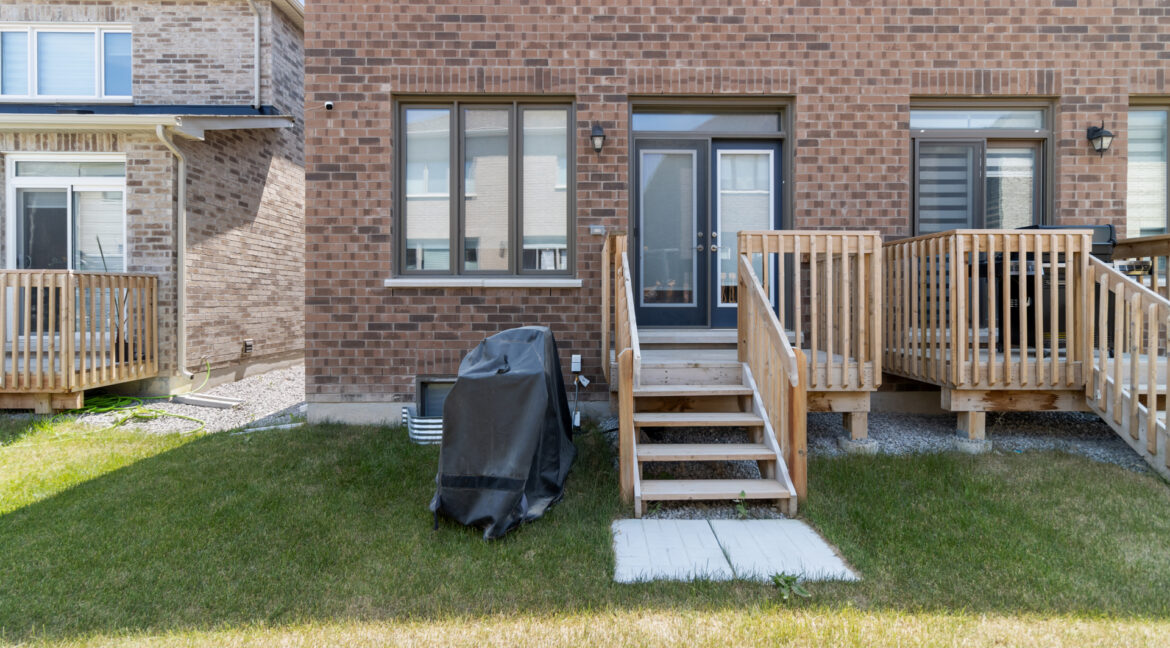 52_Montrose_Blvd_061