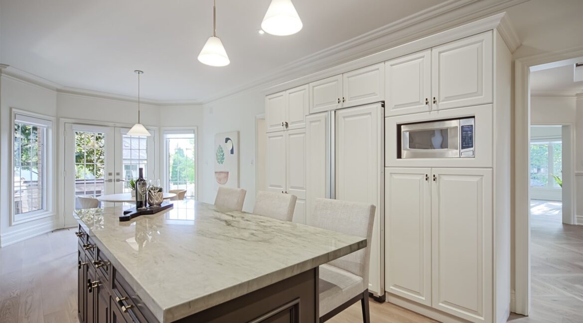 11-Kitchen-2