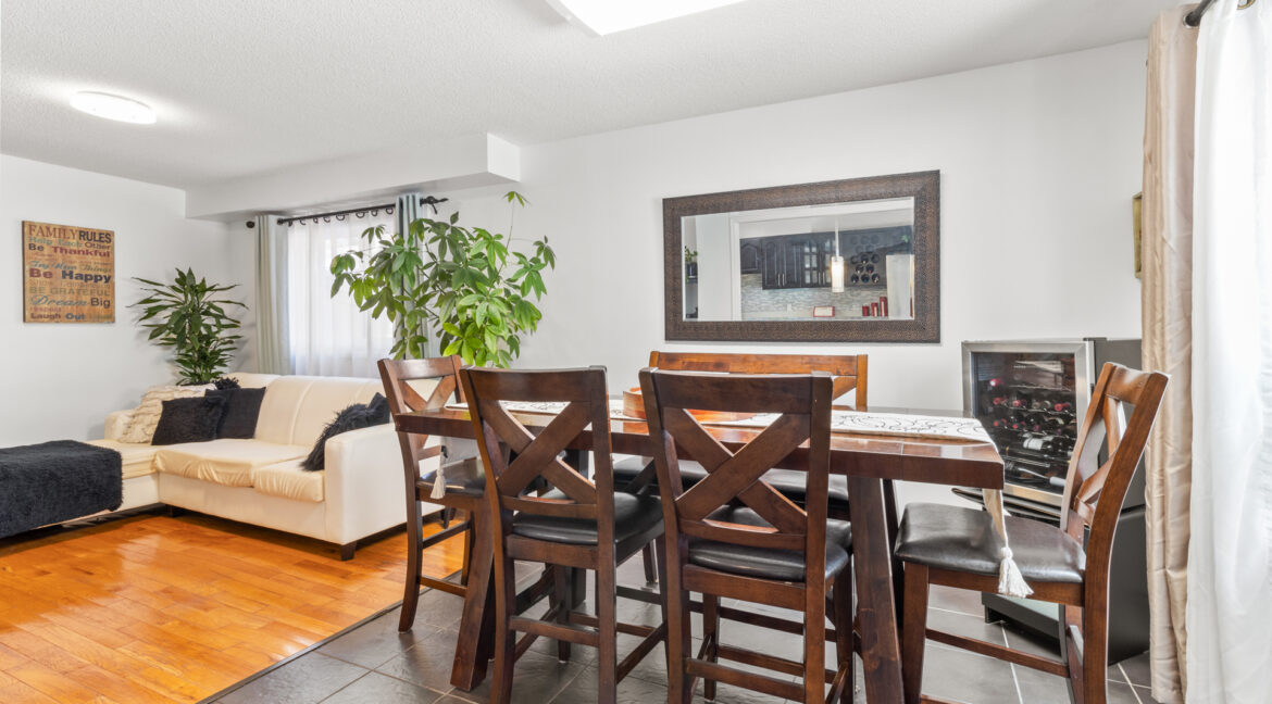 26_Ecclestone_Drive_021