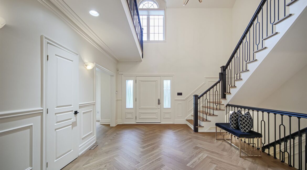 4-Foyer-2