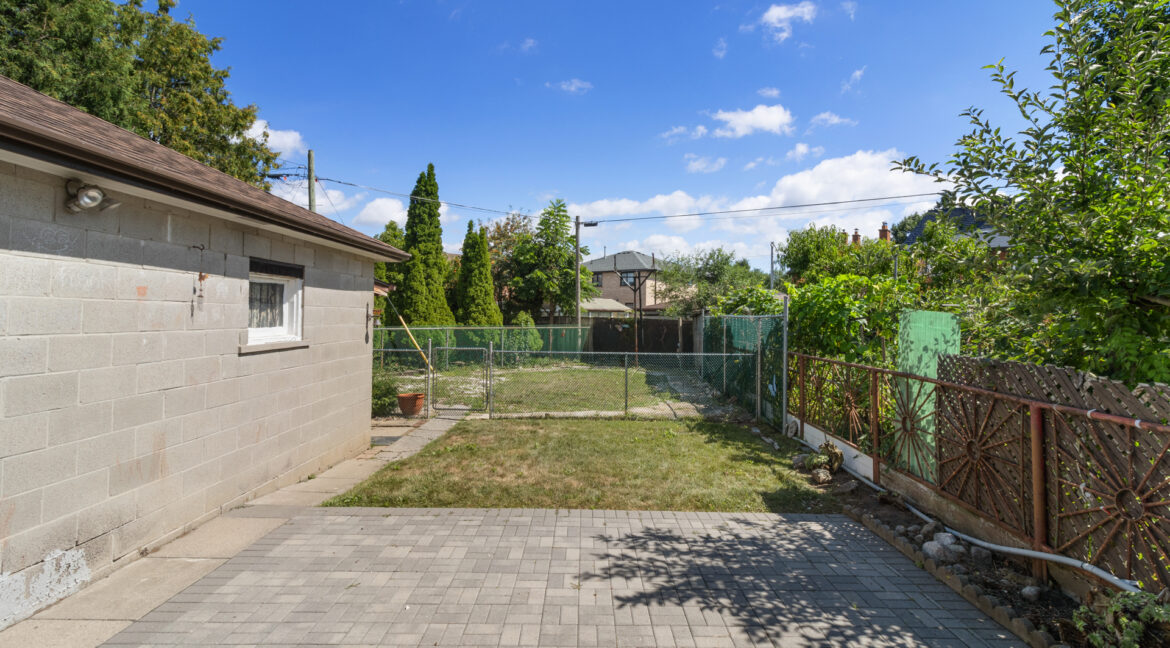 79_Pamille_Place_058