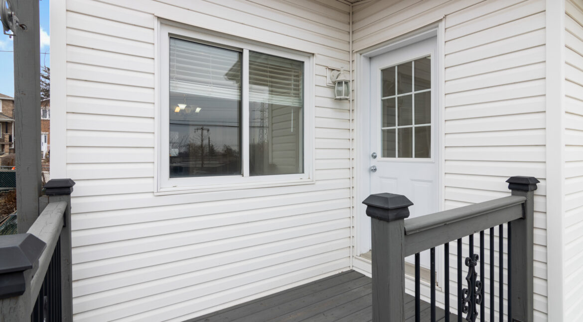 328_Gilbert_Ave_051