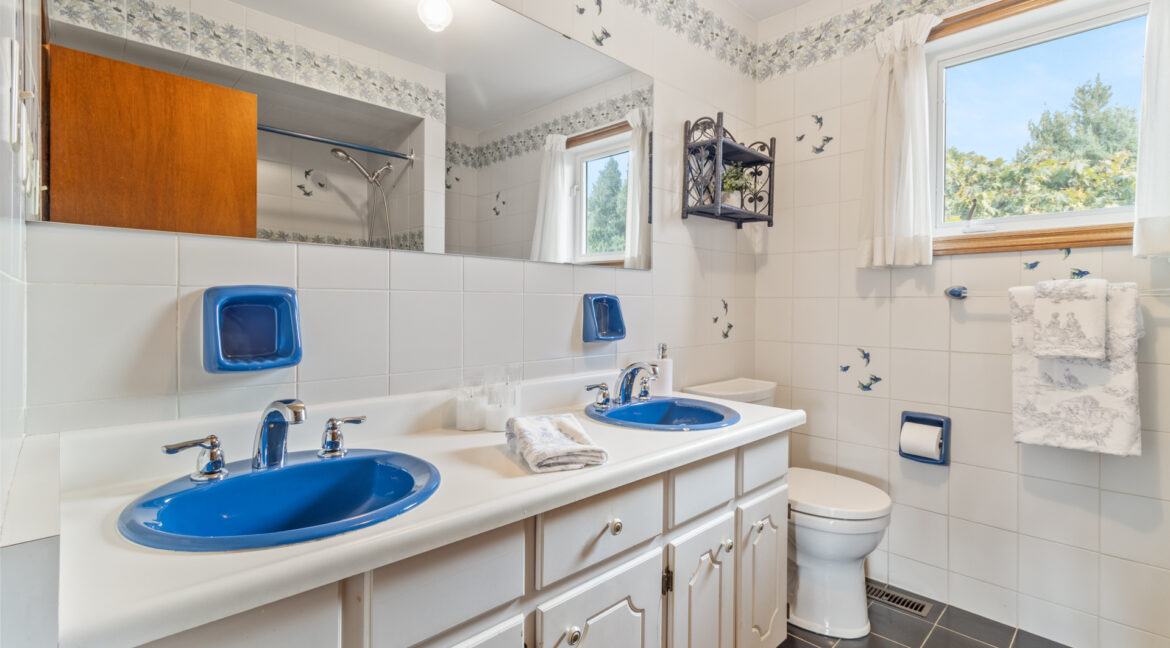 180_Benjamin_Boake_Trail_072