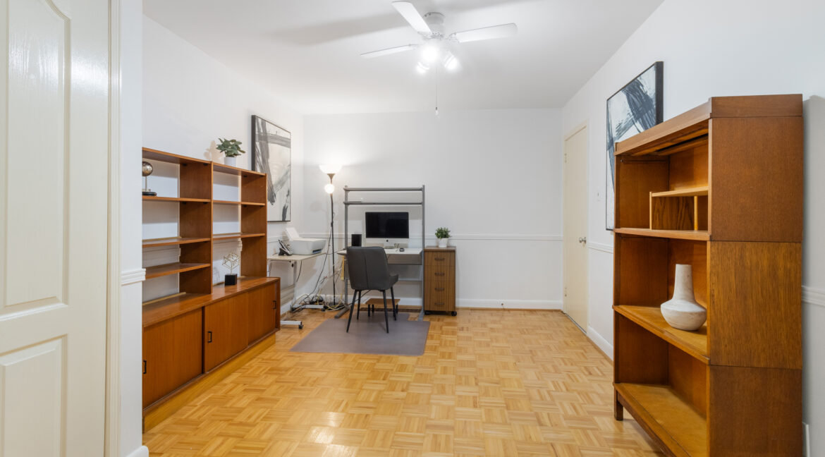 203_Martin_Grove_Road_031