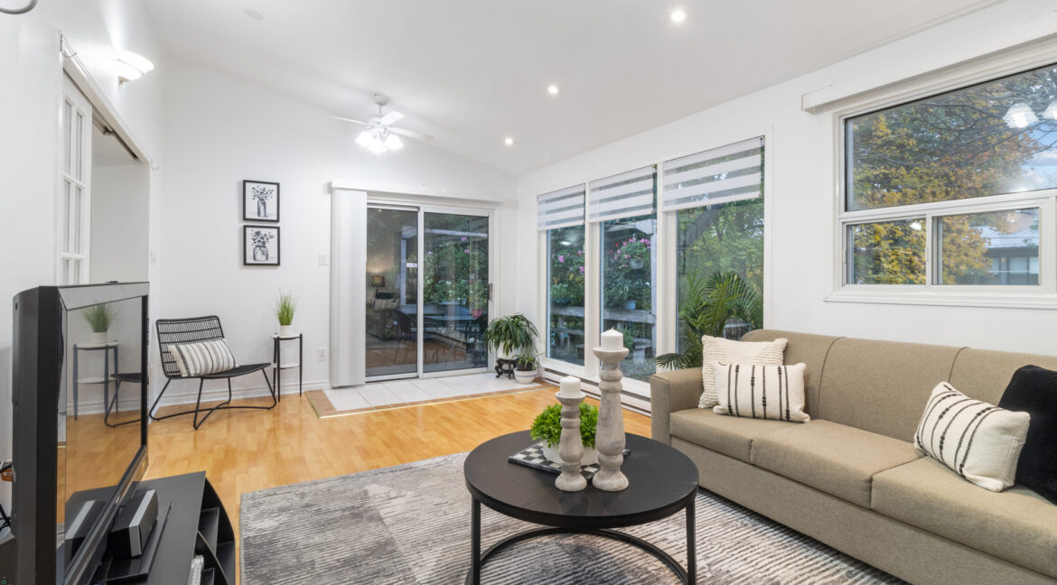 203_Martin_Grove_Road_036