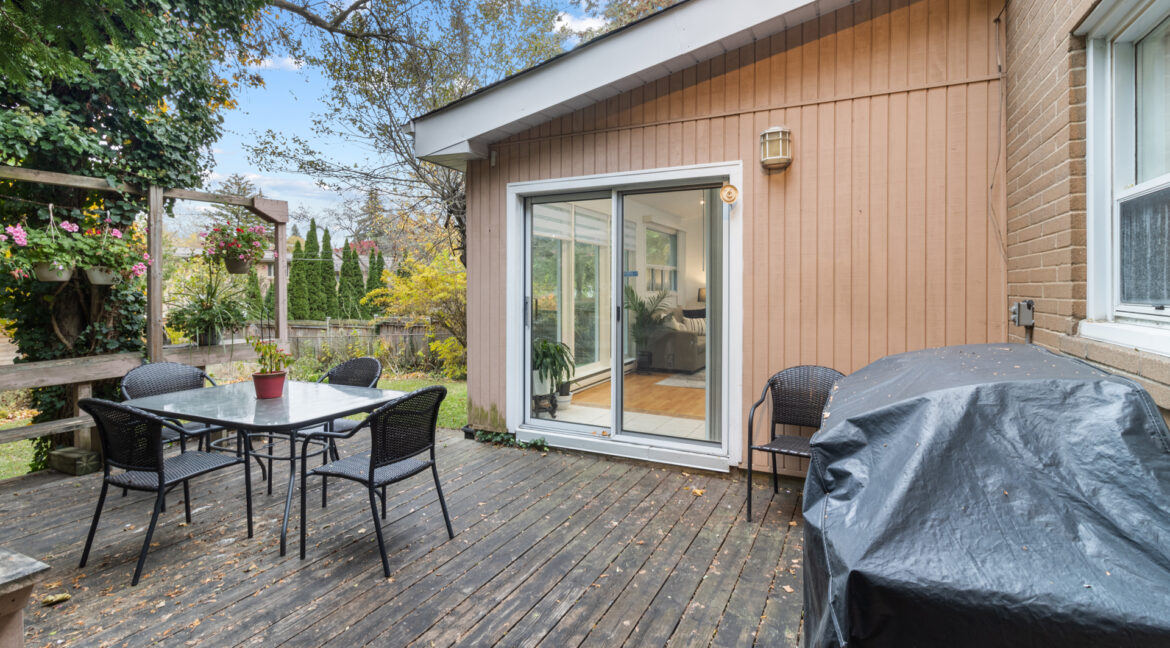 203_Martin_Grove_Road_059