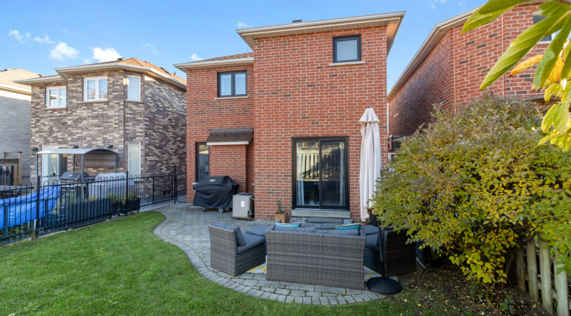 81_Purcell_Crescent_062