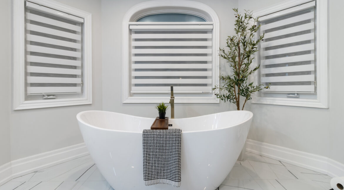 48_Vaughan_Mills_Road_050