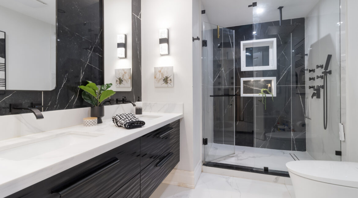 48_Vaughan_Mills_Road_058