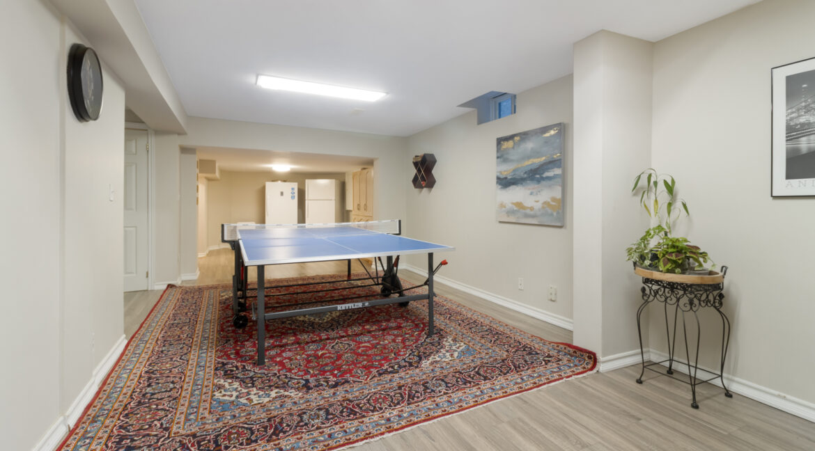 48_Vaughan_Mills_Road_065