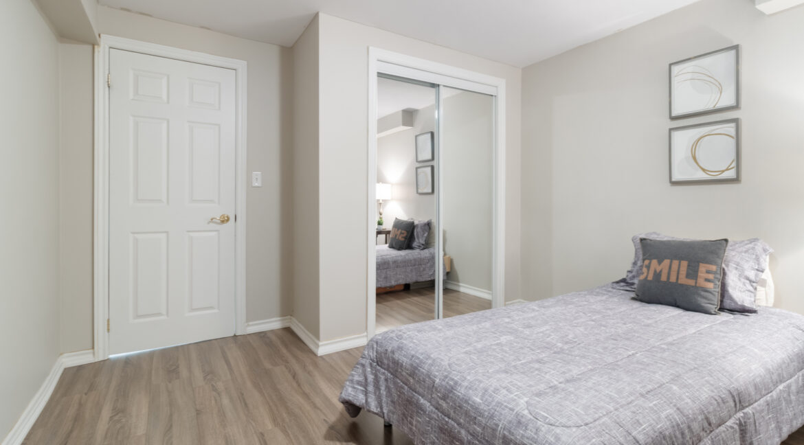 48_Vaughan_Mills_Road_067