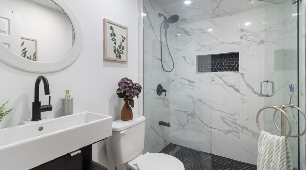 48_Vaughan_Mills_Road_080