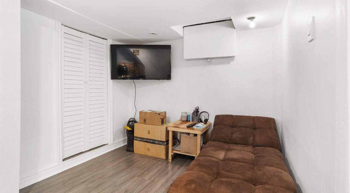 224_John_Street_048