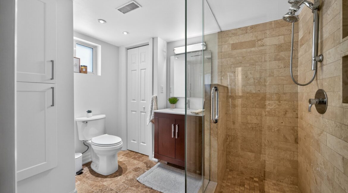 38-LowerLevelBathroom