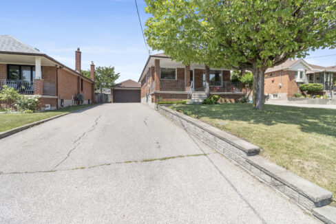 Detached Home for Sale at 30 Forthbridge Cres., Toronto. Presented by Dawna Borg, Broker and Nikki Borg, Sales Representative at RE/MAX Premier Inc., Brokerage (416) 987-8000