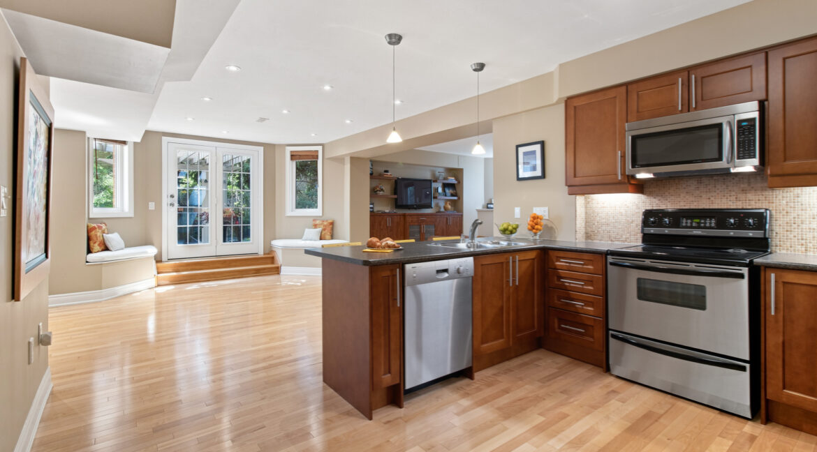 19_Stockdale_Crescent_076