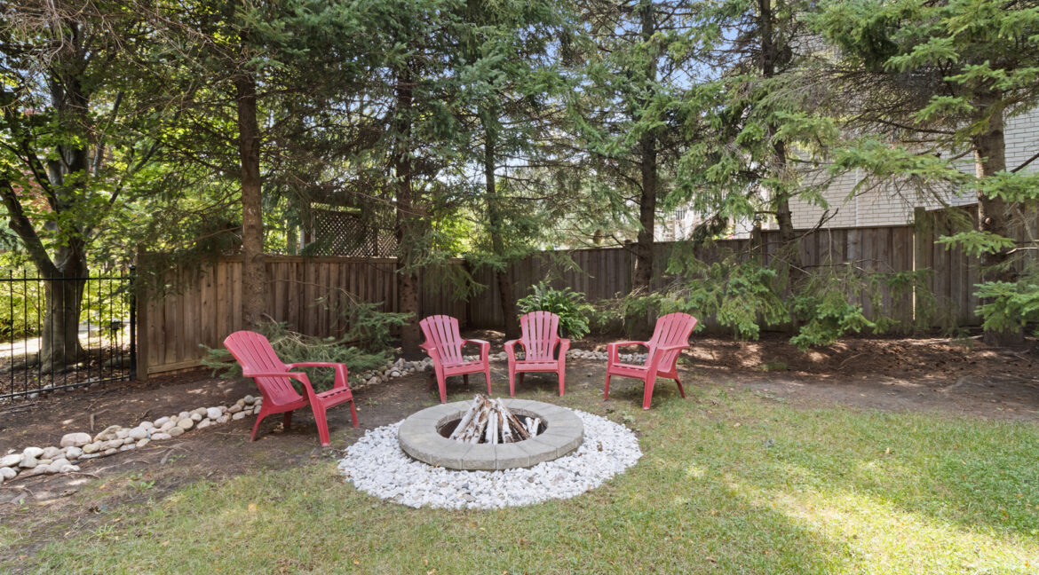 19_Stockdale_Crescent_088