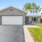 3+2 Bedroom Home now sold at 426 Maplegrove Avenue in Bradford. Presented by Dawna Borg, Broker at REMAX Premier Inc., Brokerage (416) 987-8000