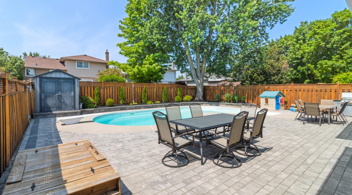426_Maplegrove_Avenue_061